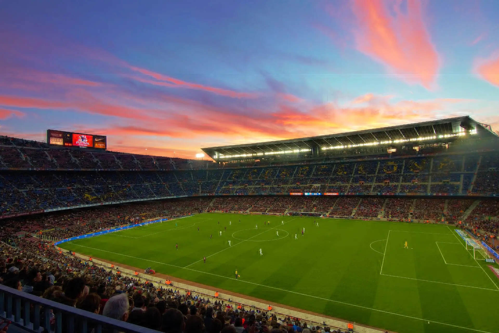 歐洲最壯觀的足球場：即使是非足球愛好者也不容錯過