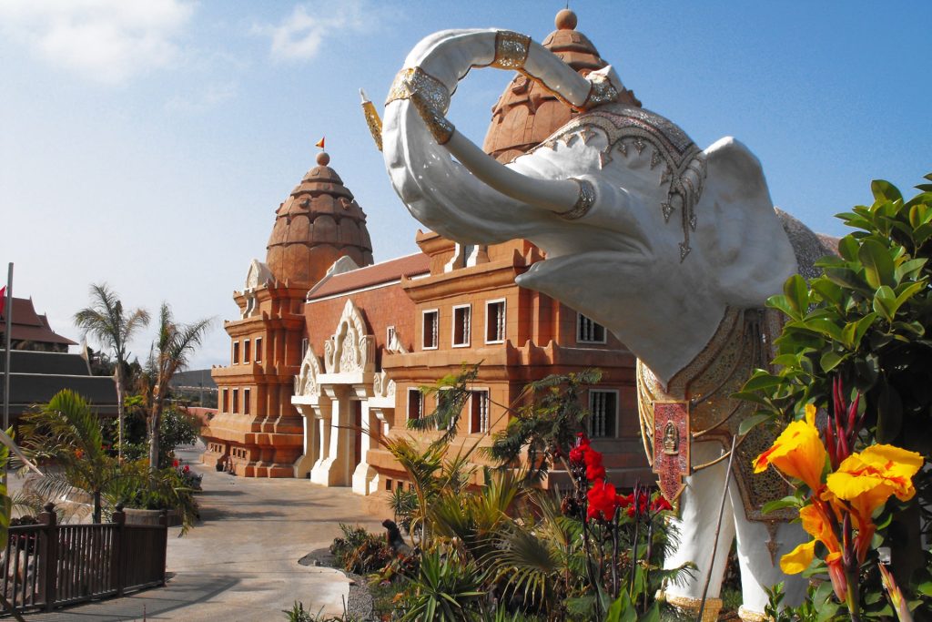 Distinctive elephant-themed entrance at Siam Park, Tenerife, adding a touch of charm and grandeur